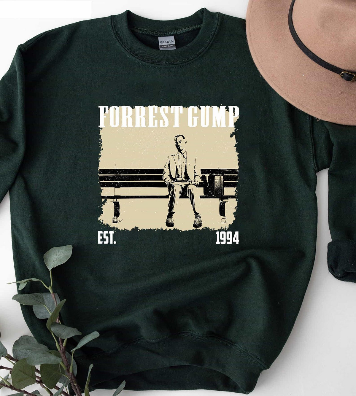 Forrest Gump 1994 T-Shirt, Retro Bench Silhouette Movie Graphic Tee