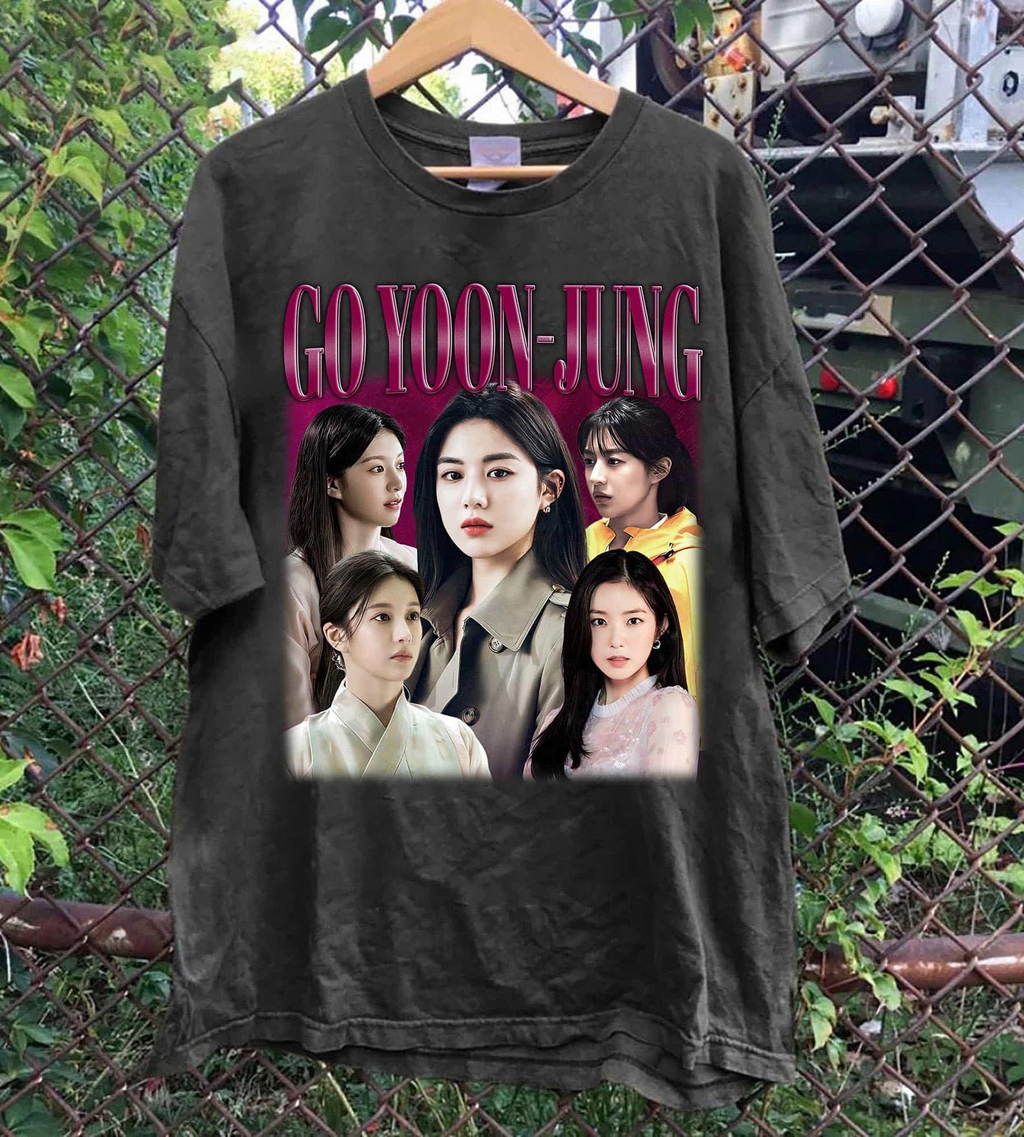 Go Yoon-jung T-Shirt, 90s Retro Collage Graphic Tee, K-Drama Fan Shirt