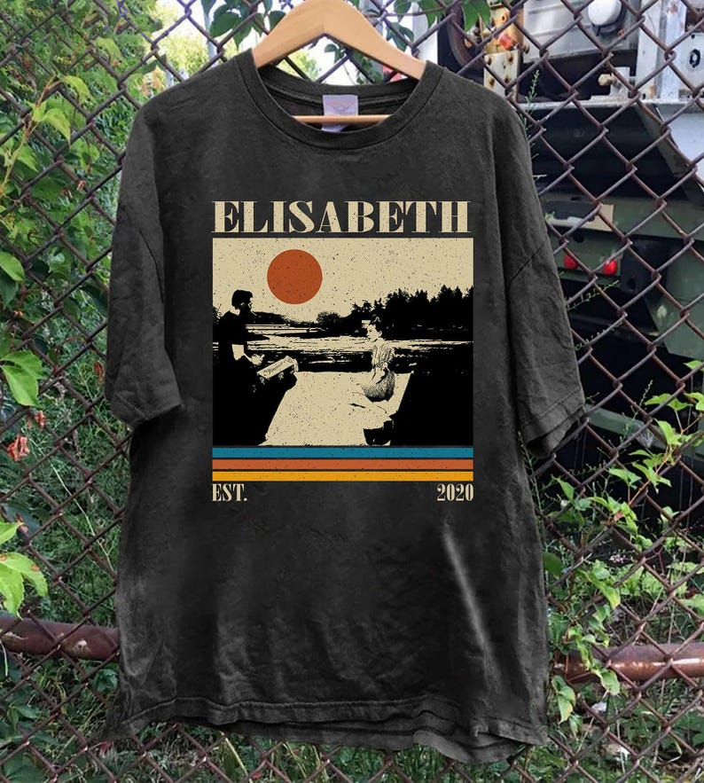Elisabeth T-Shirt, Retro Sunset Habsburg Court Graphic Tee